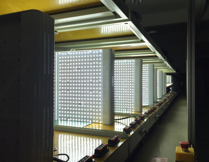 2700-6500K Led Lowbay Light With PC Cover & Aluminum Housing , 120LM/W ,CRI>75 for 5 years warranty