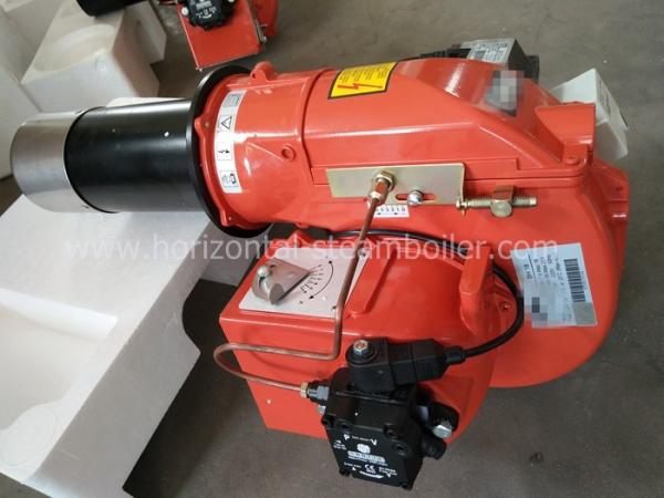 Low NOx Emission Recycled Oil Burner / Industrial Oil Burner For Gas / Oil Steam