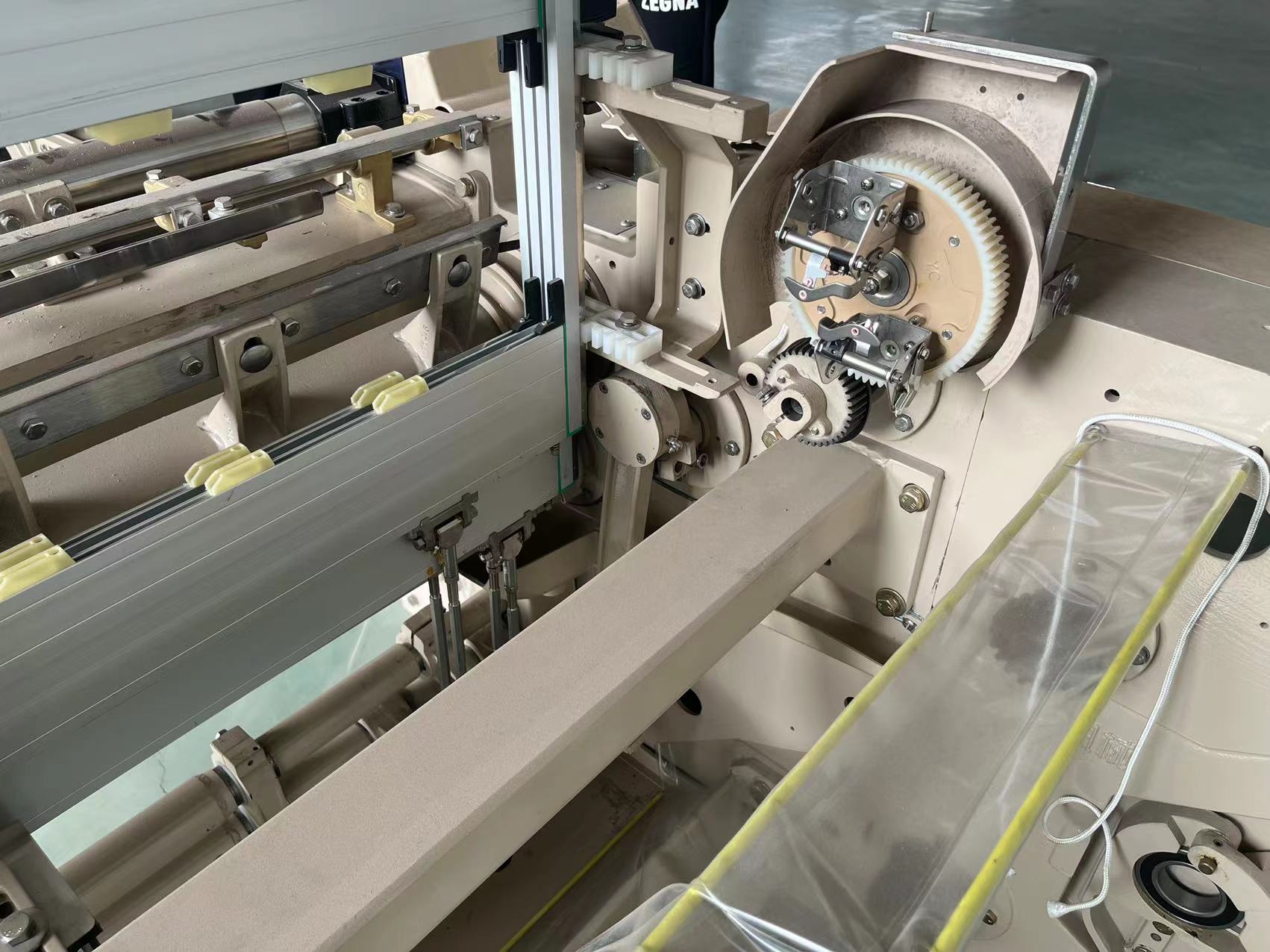 1200 RPM Water Jet Textile Machine 280cm Dobby High Speed Power Loom Machine