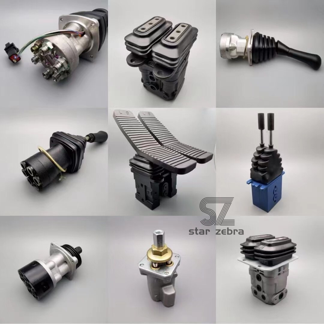 DX DH Excavator Joystick Handles Rubber Material For Construction Works