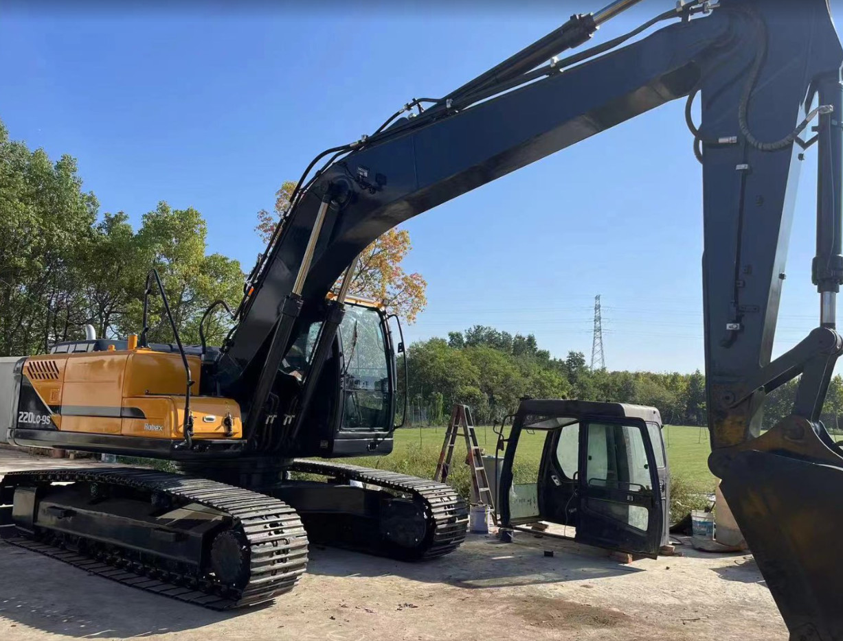 2023 Year Hyundai 220 Used Hrdraulic Crawler Excavator Large Equipment Machine Digger