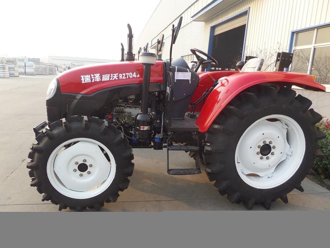 Weichai Engine 4WD 100HP Agricultural Tractors With Implements Farm Tractor With Cabin And Fan
