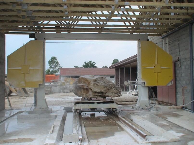 CNC Diamond Wire Saw Machine