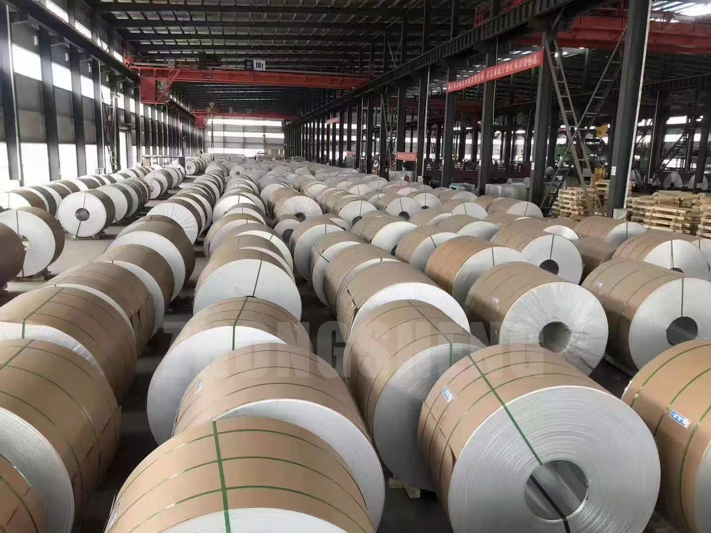 Aluminium Alloy Per Kg 3003 3105 3005 3004 Aluminum Coil Aluminum Roll for Heat Exchanger/Cooling Material/Medical Equipment
