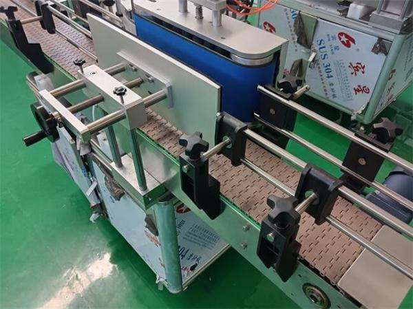 Electric Pharma Labeling Machine For Standard Label Width 15-100mm Height And