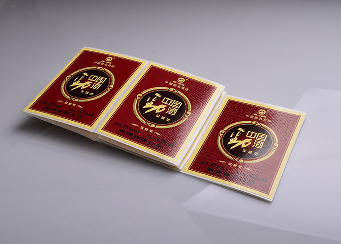 Custom printing glossy varnishing self adhesive special paper chinese wine bottle labels roll