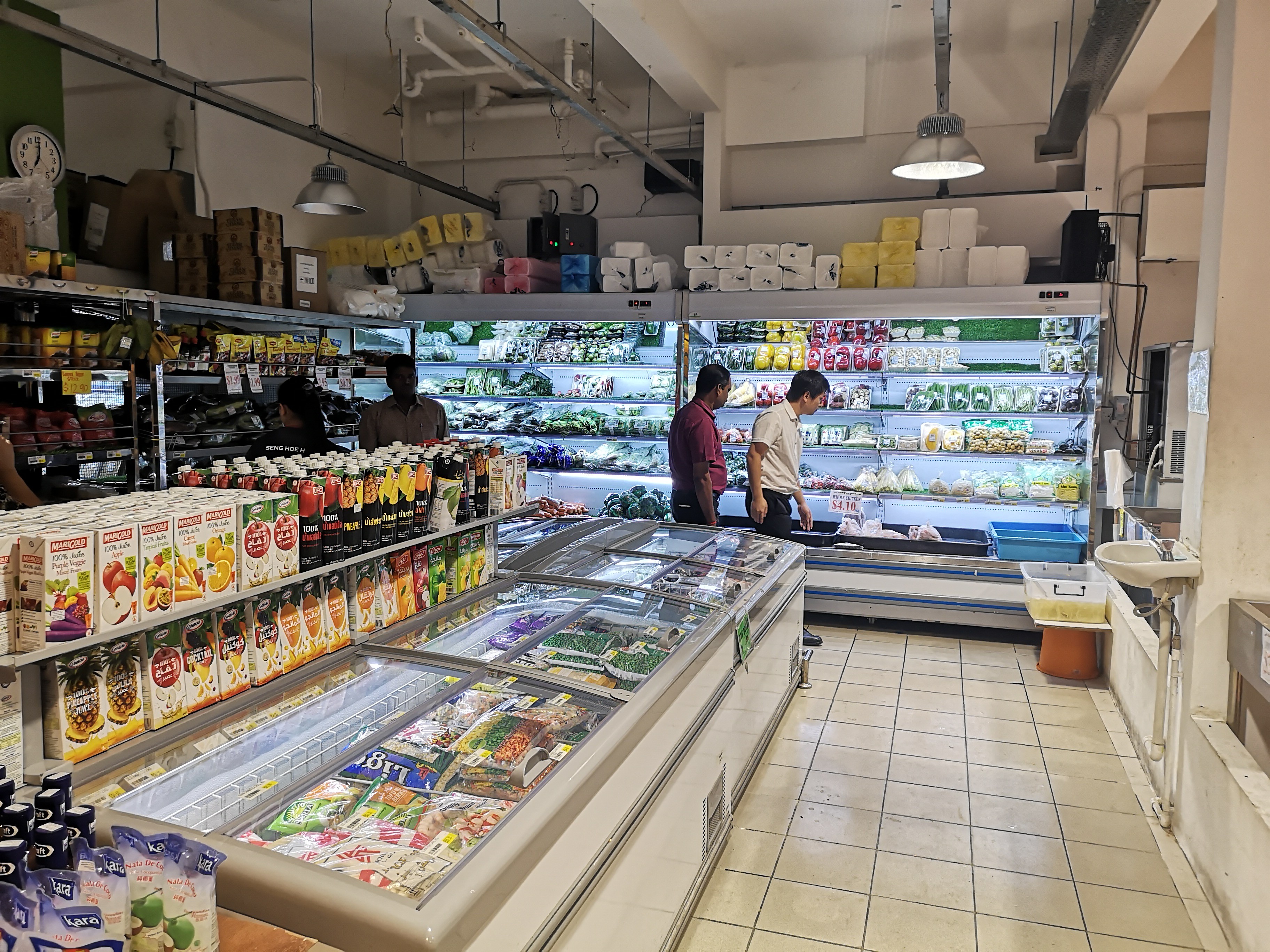 Big Capacity Glass Door Chest Freezer With Automatic Defrost R290 Refrigerant