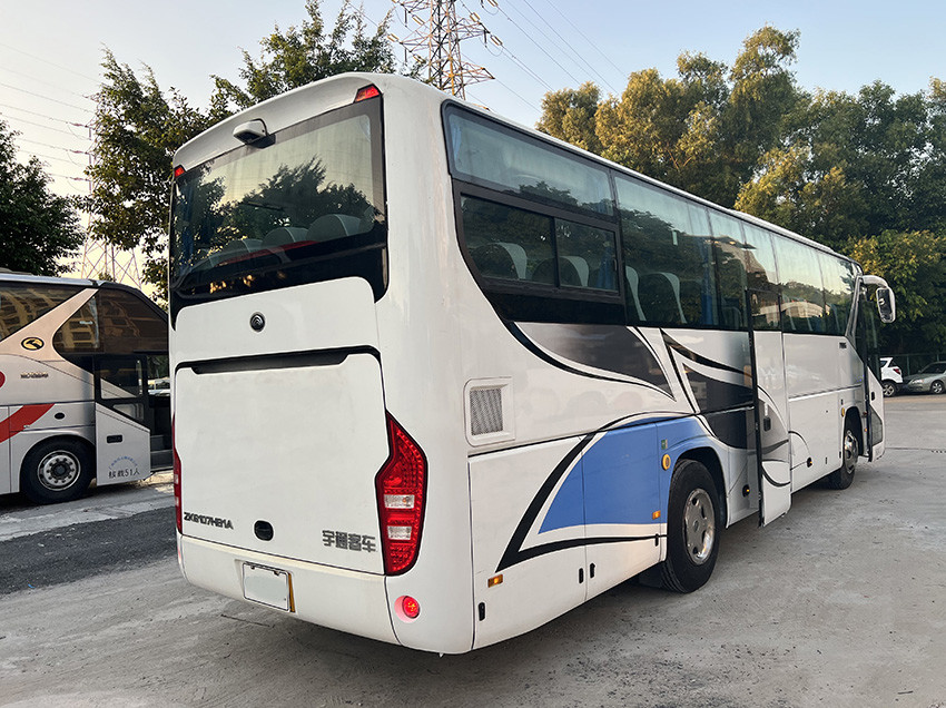 October 2016 Yutong 47 Seats LHD Used Bus Coach With Diesel Engine
