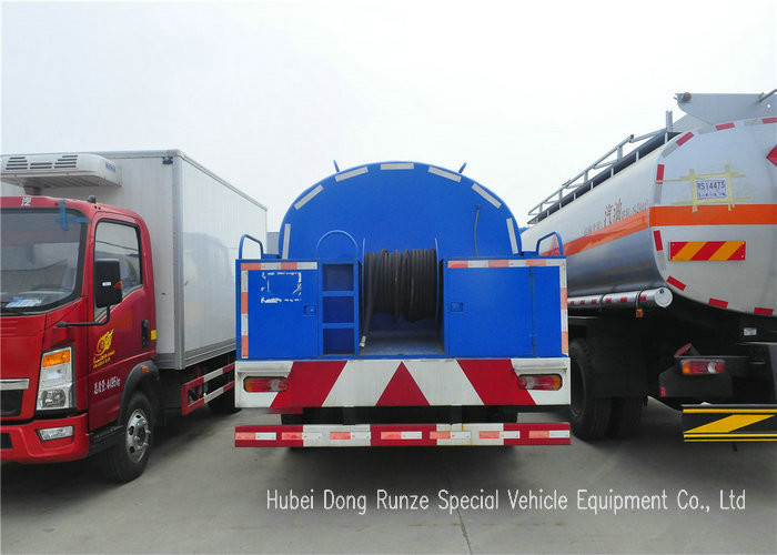 Stainless Steel Liquid Tank Truck / Water Tanker Truck With High Pressure Jetting Pump