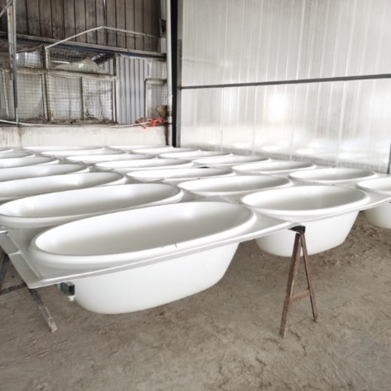 Sustainable Acrylic Custom Freestanding Bathtub 1700mm Rectangular