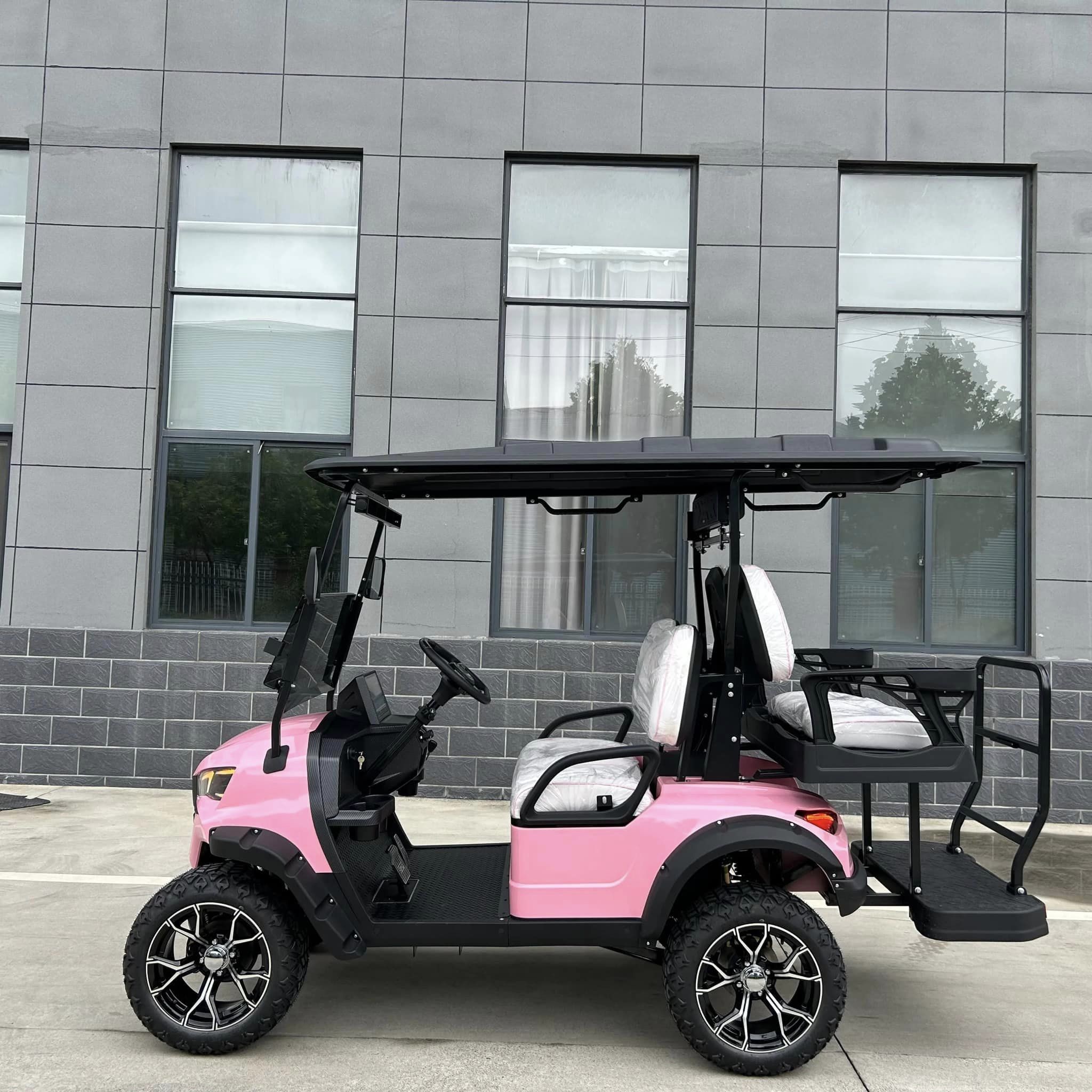 Modern 4 Seater Golf Cart for Family Outings and Group Tours Ground clearance 235mm