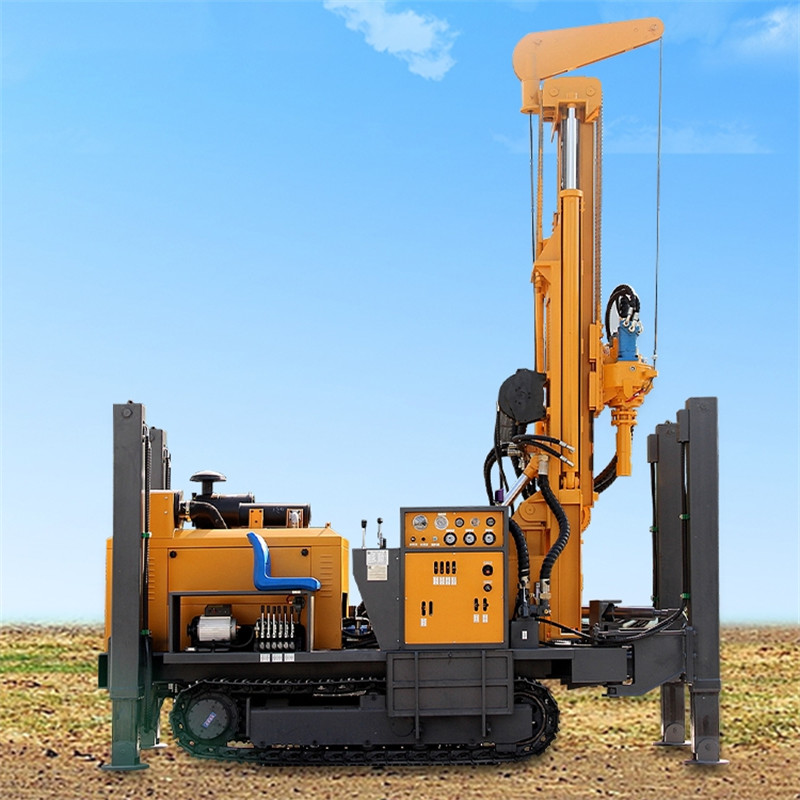 Crawler Water Well Drilling Rig with Drilling Depth 200m、300m、500m and Diesel Engine