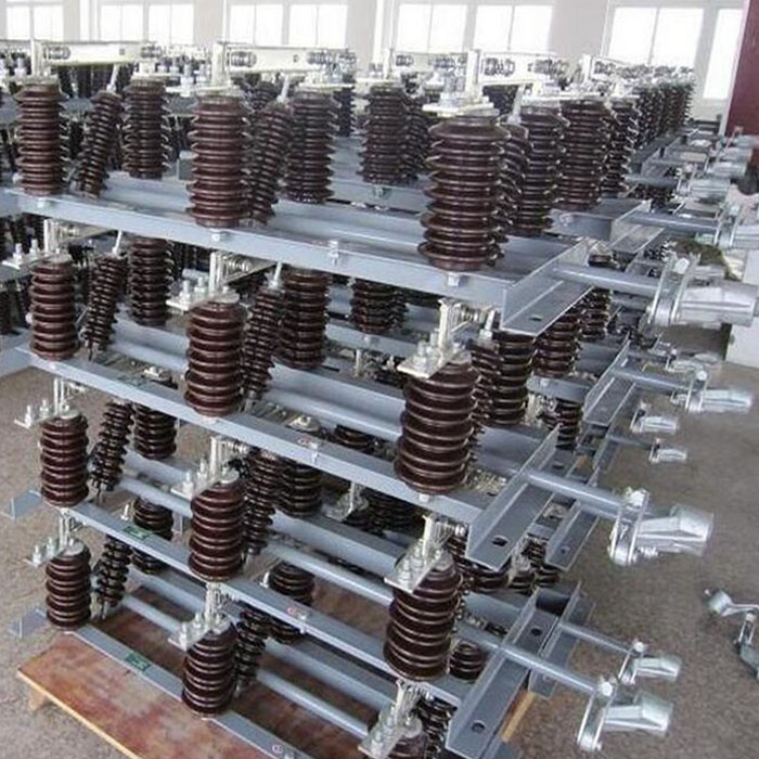 Outdoor High Voltage Isolating Switch GW1 200A 400A 630A 1250A 10KV 12KV Quality Assurance