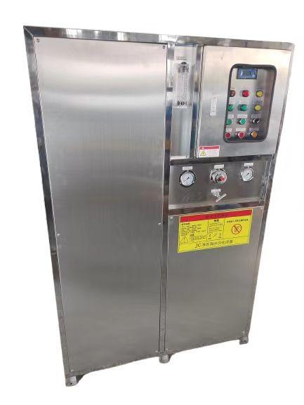 6 Ton Seawater Purifier Desalination Machine Height 171cm Width 111cm Length