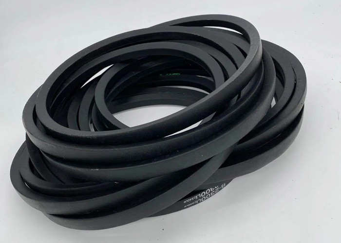 Banded 2300mm Length Rubber V Belt For Agricultural Machinery