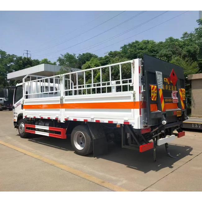Faw 5tons Load Gas Cylinder Truck , Fence Cargo Truck For Dangerous Goods