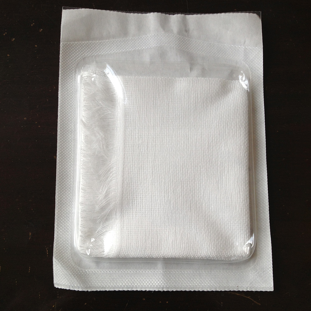 No Toxic Roller Gauze Bandage , Sterile Cotton Balls CE & ISO Approved