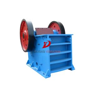 Stable Running Plastic Piece Linear Vibrating Screen With Multi-function