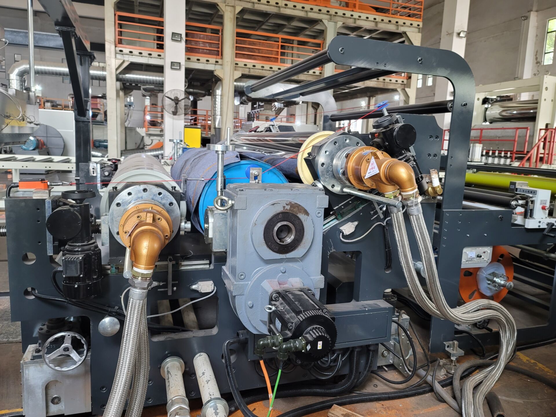 Plastics Processing PET Twin Screw Extrusion Machine 11 Heating Zone 20000kg