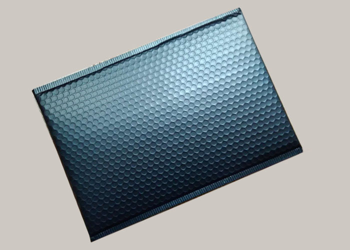 Multiple Colors Metallic Padded Envelopes Gloss Self Adhesive With 2 Sealing Sides
