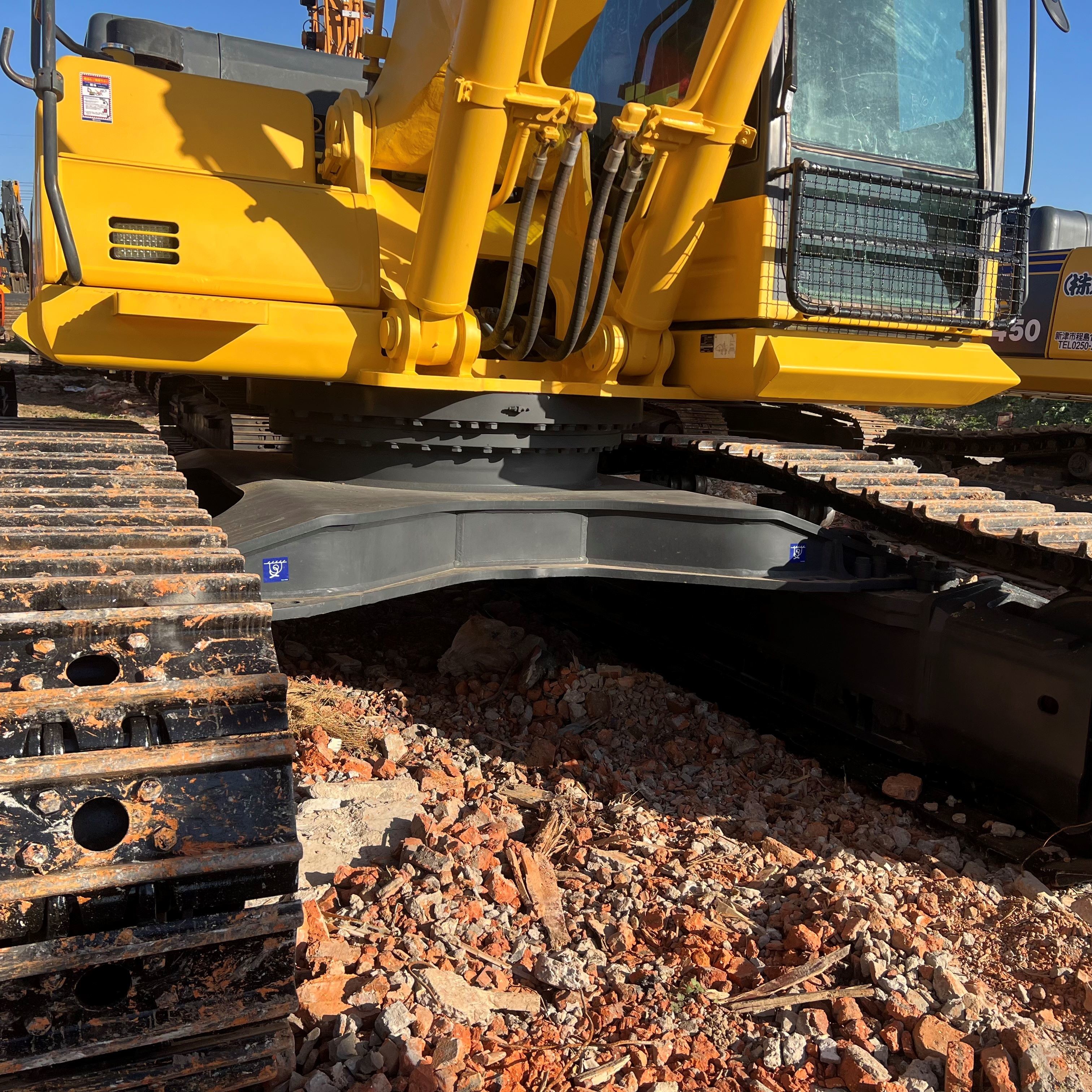 Used Komatsu PC450-8 Excavator Second Hand 40tons 45tons Digger For Mining Site Construction Machinery