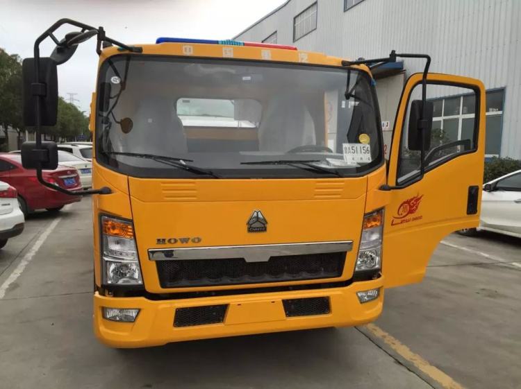 Manufacturer direct sale HOWO emergency car carrier slide bed tow truck flatbed recovery road rescue truck for sale