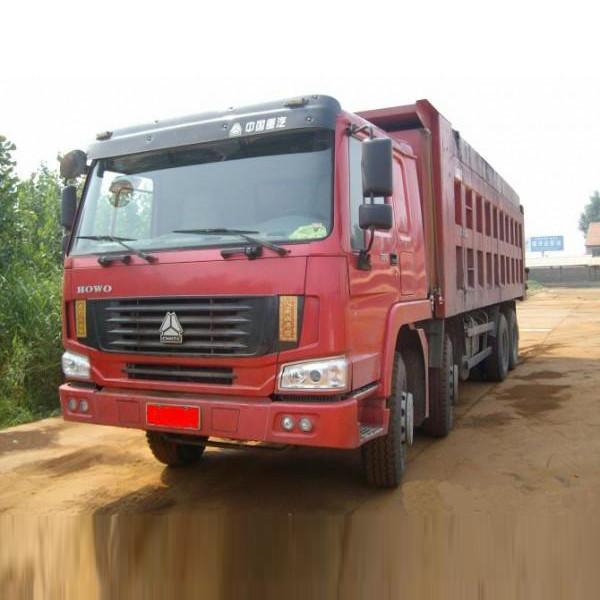30 - 40 Tons SINOTRUK Heavy Duty Dump Truck 371HP 8X4 For Loading Construction
