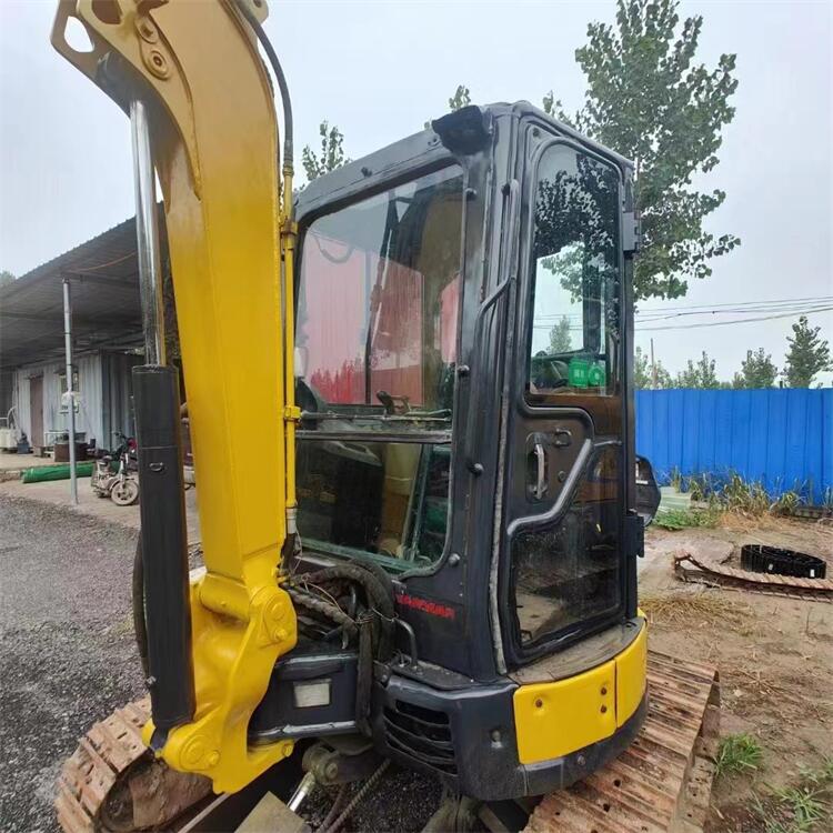 Yanmar 35 Crawler Excavator in 3.6ton Operating Weight and Original Hydraulic Cylinder