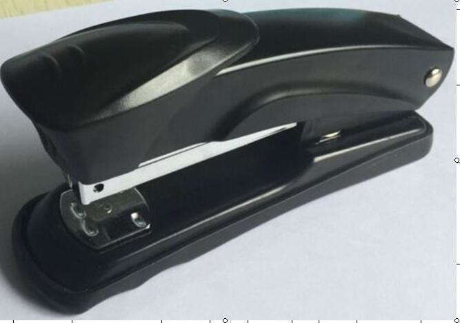 Middle Heavy Duty 20 Sheets Paper Capacity Black Metal Office Stapler For 24/6 26/6 Staples