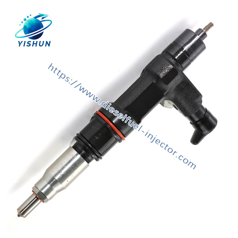 095000-0130 23910-1045 0950001030 Fuel Injector for 700 Series K13C Engine 12.9d