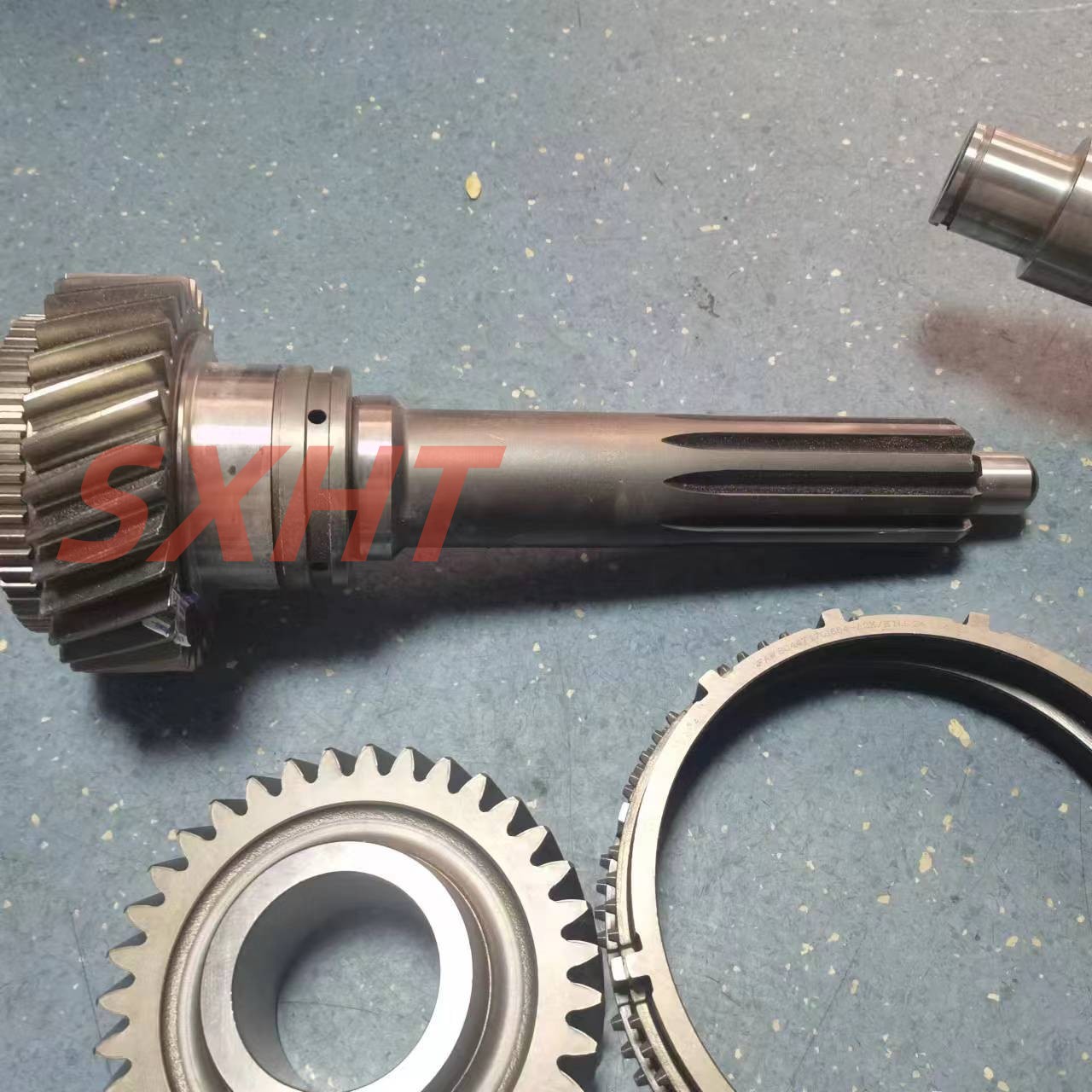 DONGFENG Car Fitment Gearbox Part 1701361-A2K1701391-A2K1701212-A2K1701351 with Gears