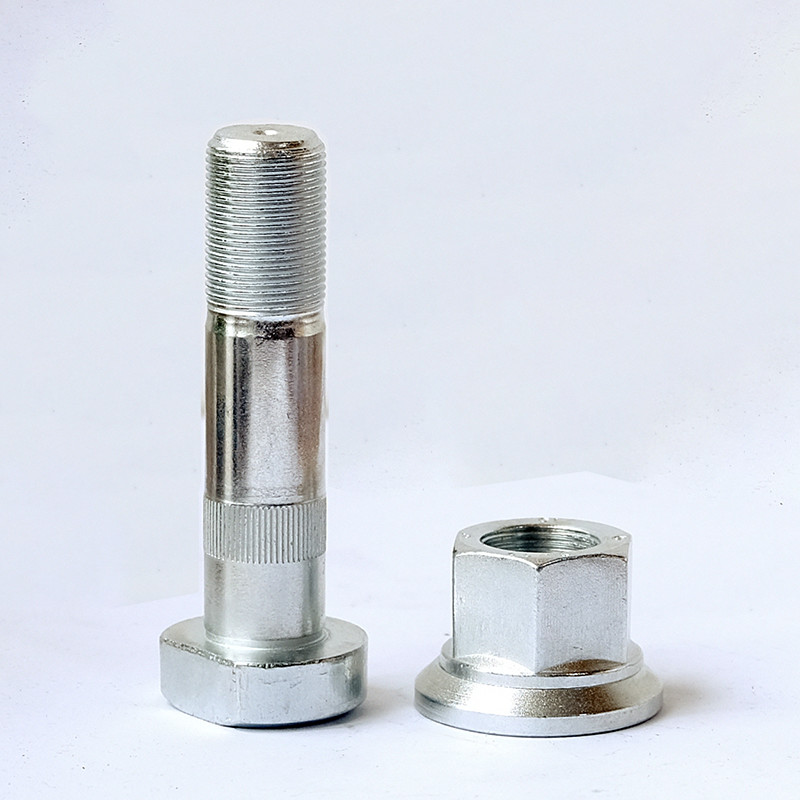 M22x1.5x145 Wheel Hub Mounting Bolts 10.9 12.9 Grade 40Cr Steel