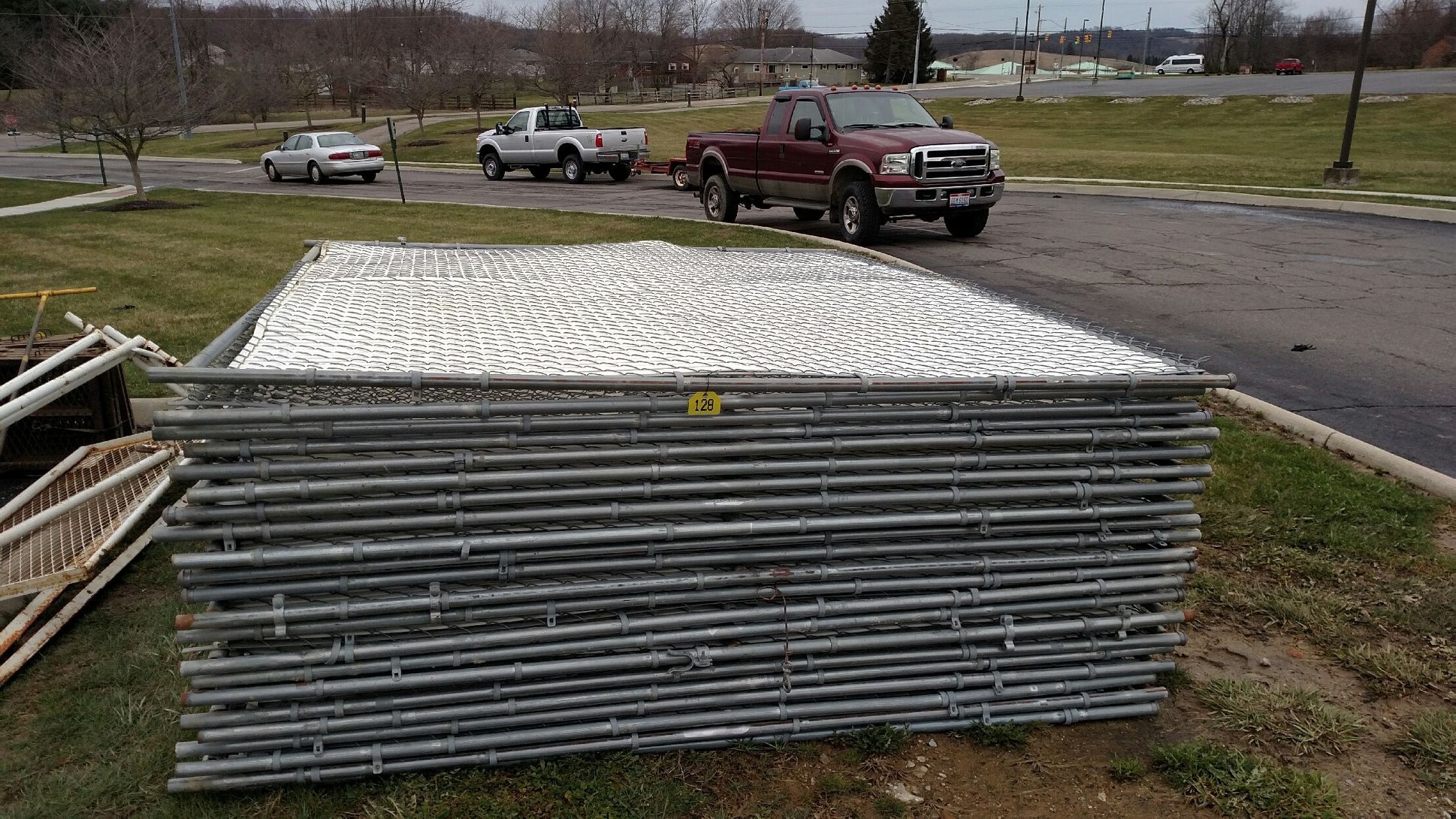 2.4M height x 10M Length Gal Chain Link/cyclone fence/hurricane fence