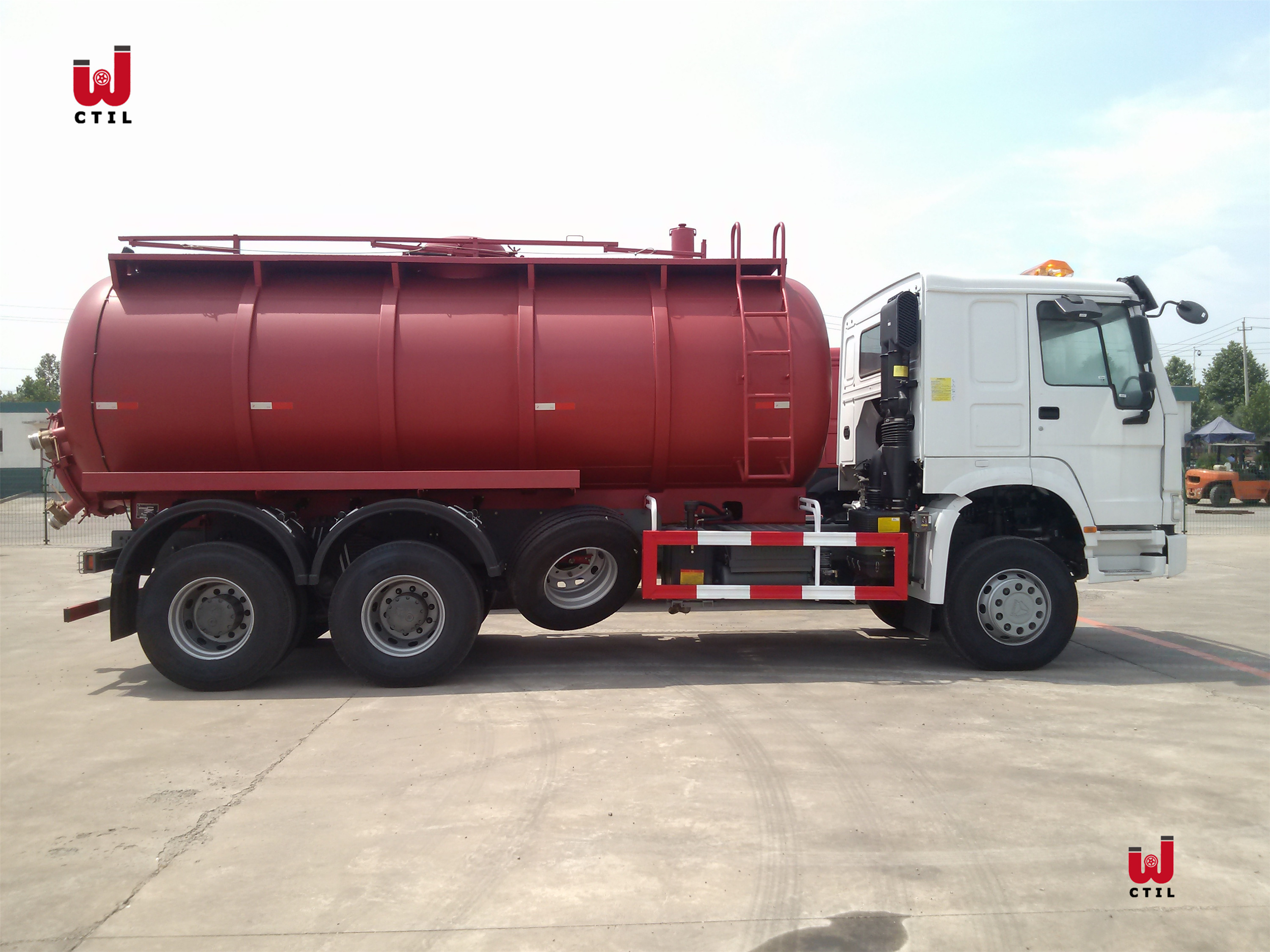 Sinotruk Sewage Cleaning Tanker 35 Cubic Sewer Jetting Truck
