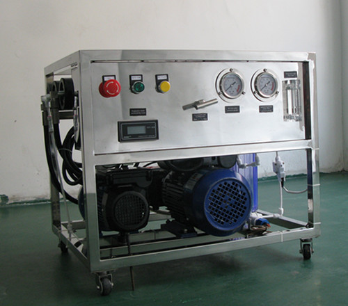 250LPH Containerized Water Treatment Plant , sea water desalination equipment