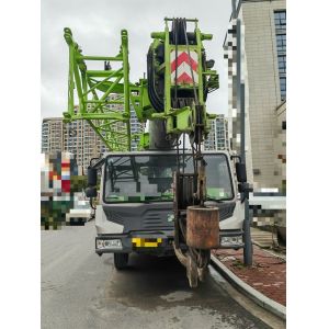 Used Zoomlion Truck Crane ZTC252E-1 with 25 tons Hooks and Weichai Engine