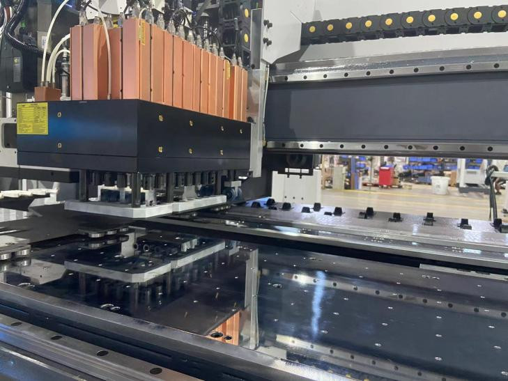CNC BORING MACHINE Six-Sided ATC HB721H8 With Milling Spindle