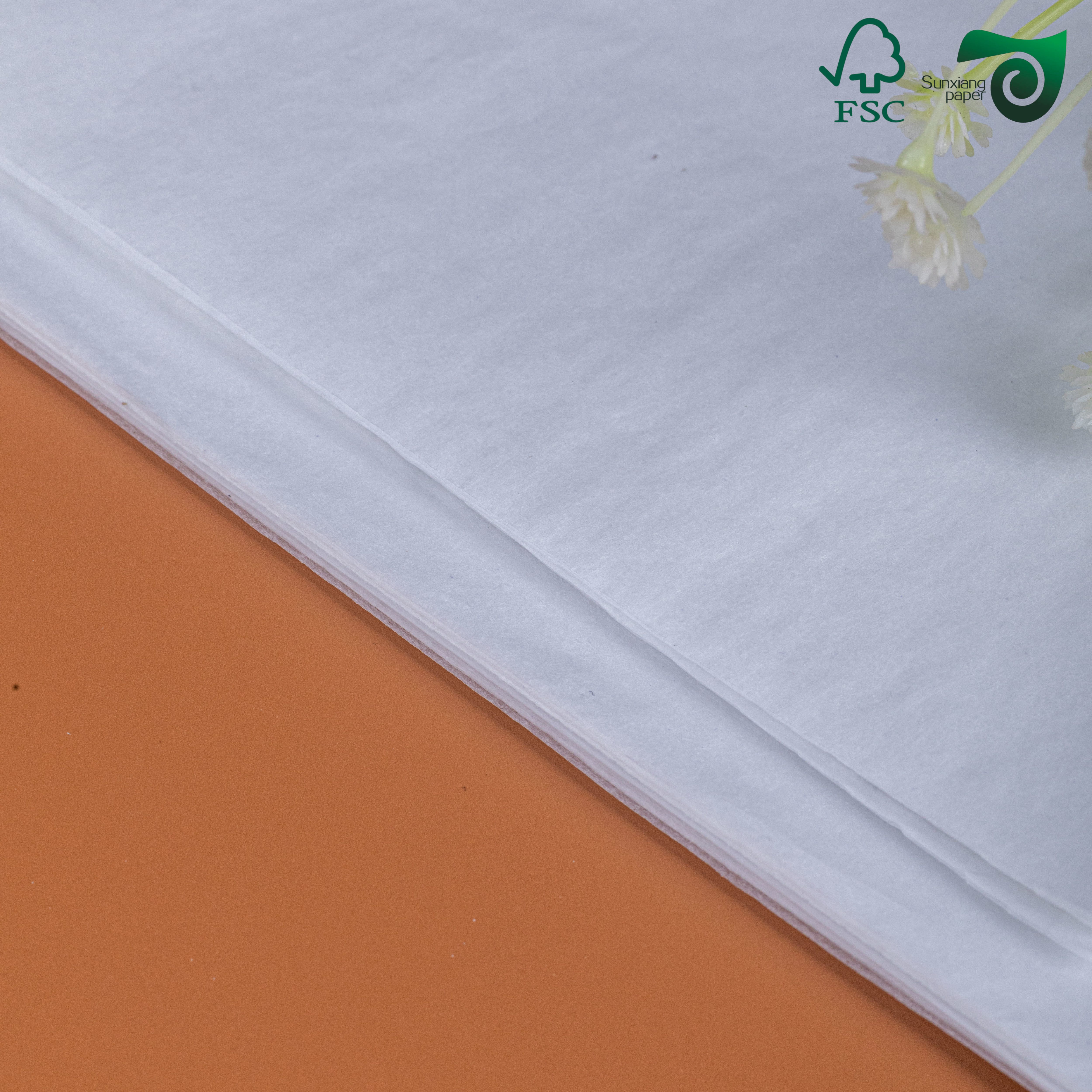24gsm Food Grade White Straw Wrapping Paper 27mm Width 6000m Rolls Wrapping Paper