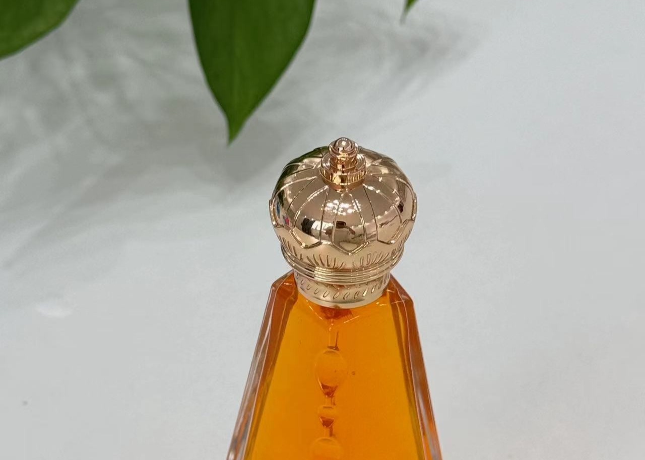 Customzied Elegant Gold Zamak Metal Perfume Cap Zinc Alloy Perfume Bottle Tops