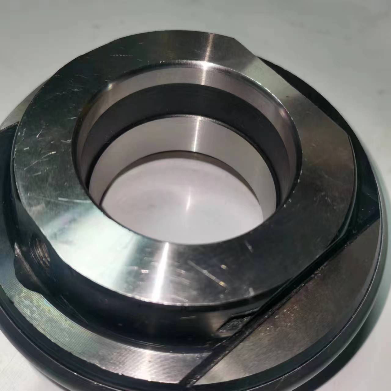 Shaanqi Heavy Truck Transmission Iron Release Bearing Assembly 85CT5740F3 85CT5740F2