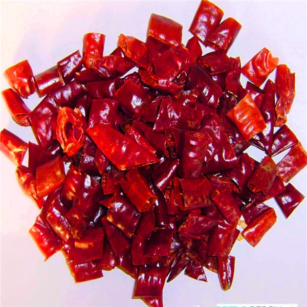 8% Moisture Chilli Ring Cut Strong Pungent Chilli Flavor High Polished 0.5 - 1.5cm