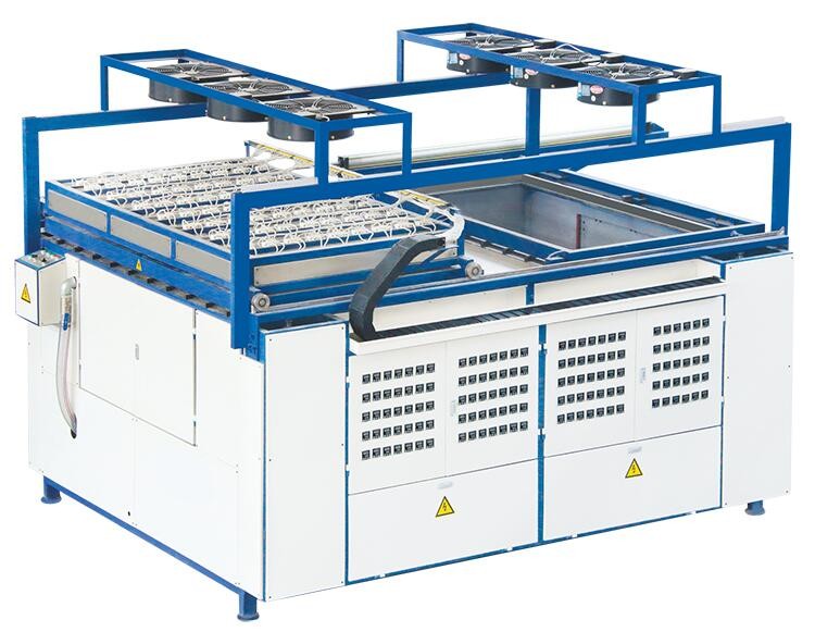 High quality plastic extruder Custom-design Vacuum forming machine