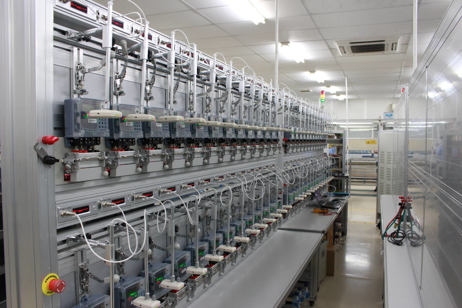 Multi-Positions Single Phase Meter Test Bench with YCG-2 Series Scanning Head and 0.05 Accuracy