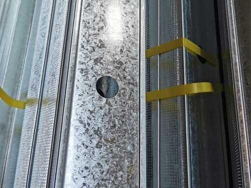 Z40 0.4mm 1250mm Big Bright Spangle Hot Dip Galvanised Steel GI Coils For Rolling Door and Floor Deck DX51D