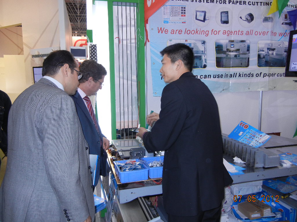 380V Voltage Carton Folder Gluer Machine for Automatic Corrugated Carton in 2022 Year