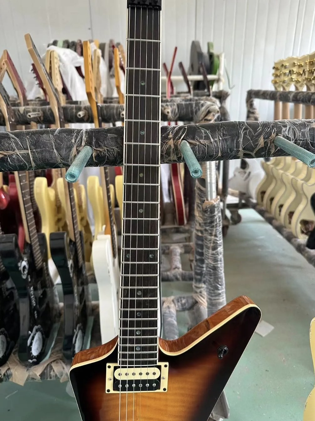 Custom Flamed Top Dean Dimebag Darrell Electric Guitar Rose wood fingerboard