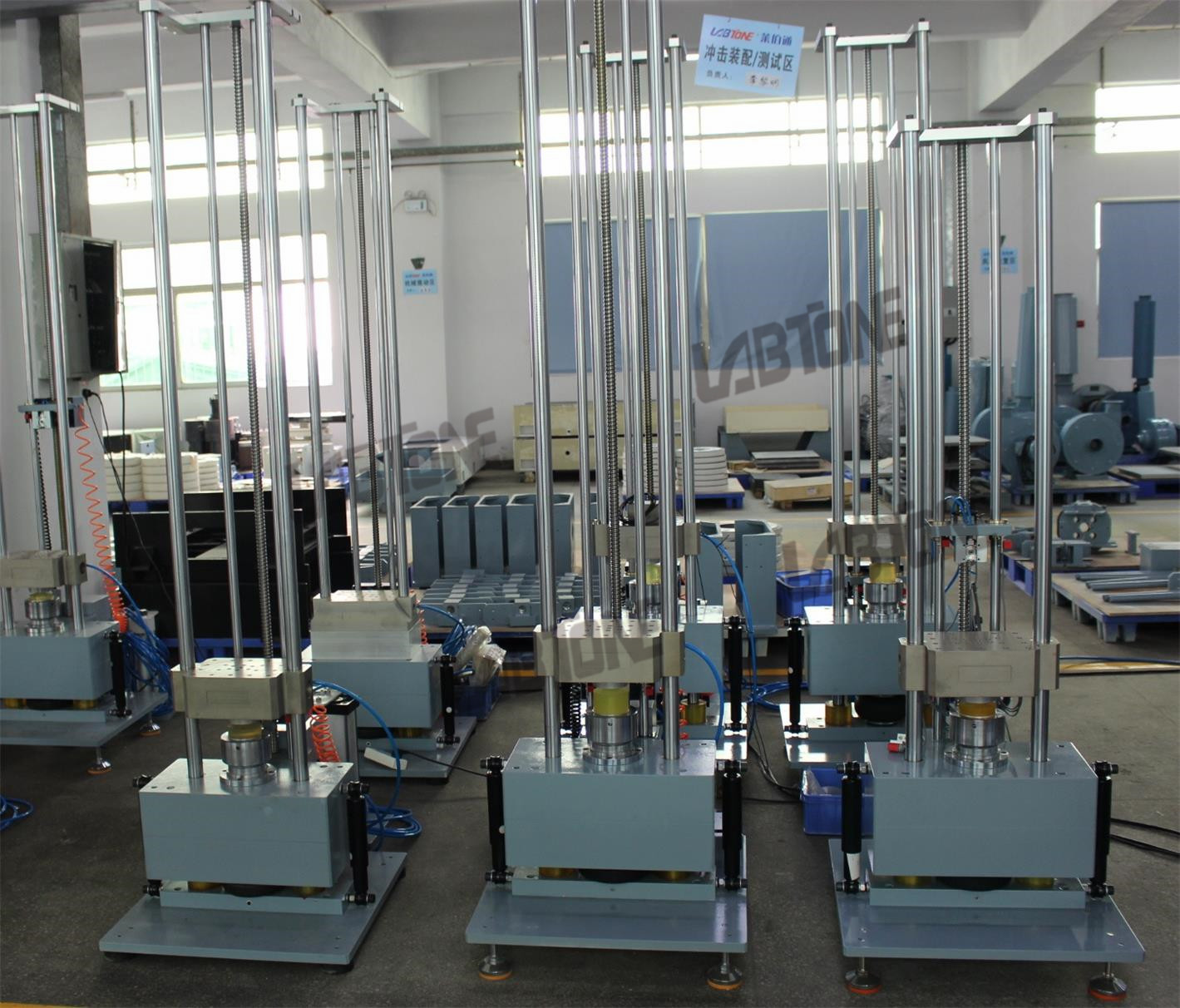 Shock And Drop Testing Equipment For Lithium Battery with ISTA IEC62133 Standard