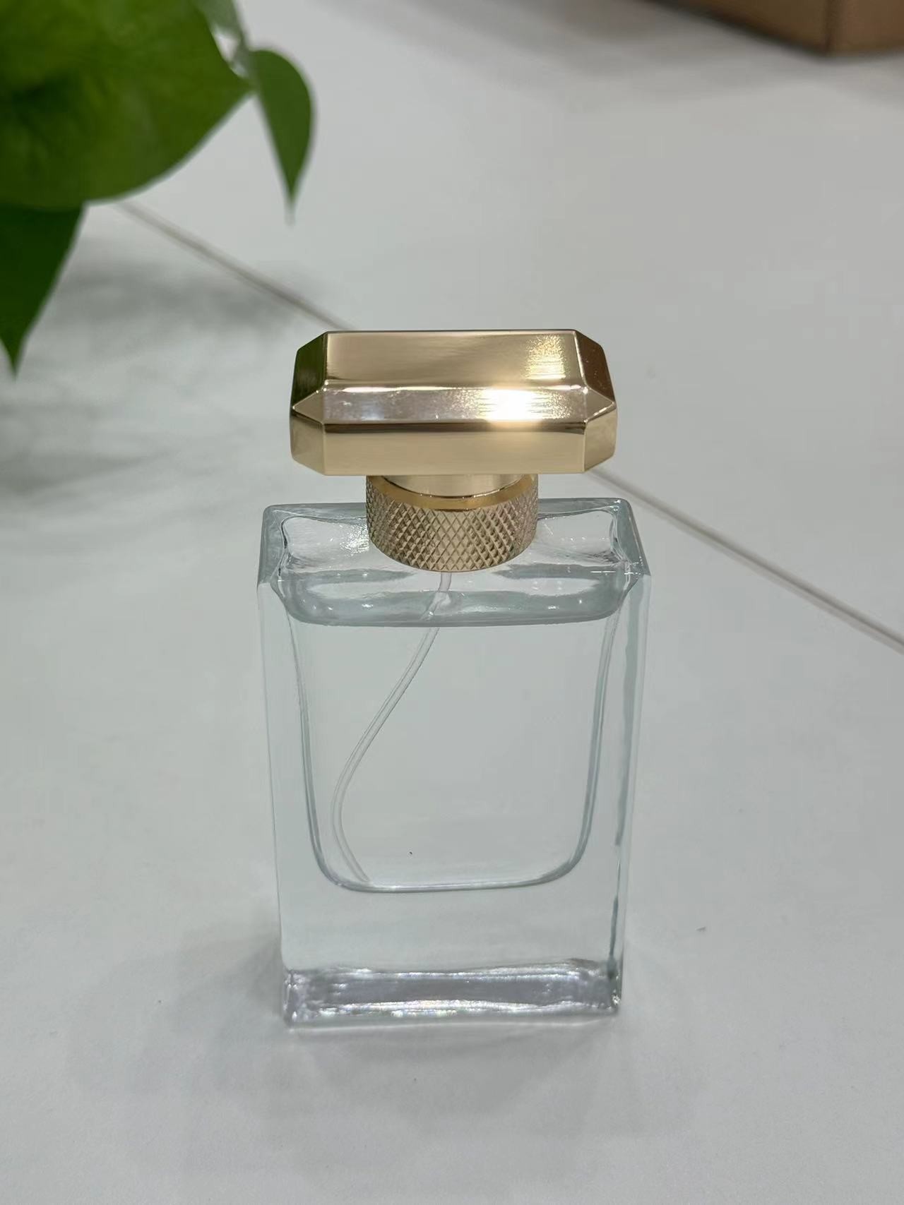 Exquisite T-Shaped Customized Color Metal Perfume Cap Zinc Alloy Perfume Caps