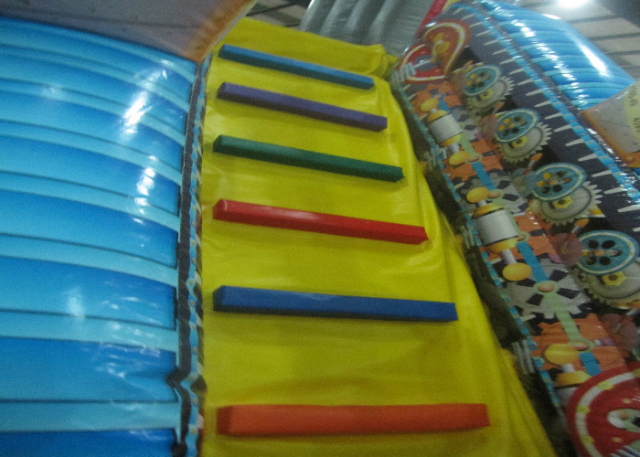 Inflatable Fun City Indoor Playground Robot 12x6.5x5.8m Safe Nontoxic For Amusement Park