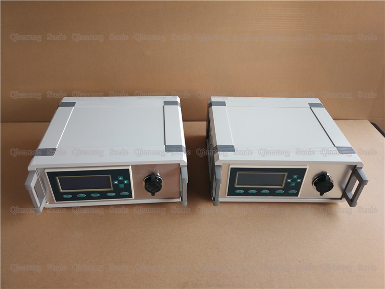 Ultrasonic Frequency Converter 28 Kva Generator Automatically Adjusts For Thermoplastic Welding